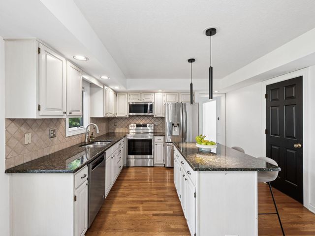 516 Big Rock Court, Westerville, OH 43082