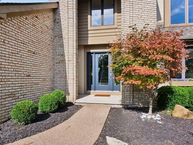 516 Big Rock Court, Westerville, OH 43082