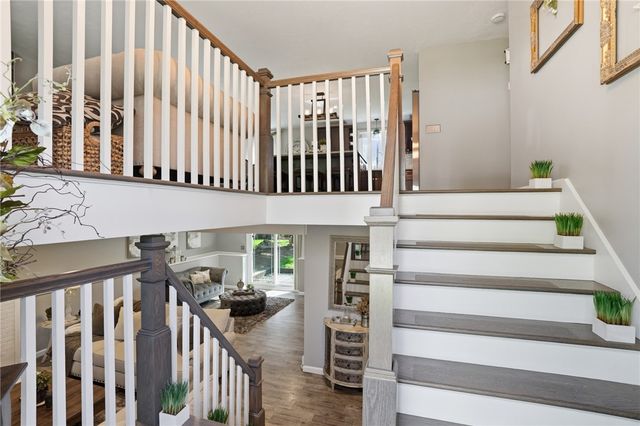 75 OAK DELL Circle, East Greenwich, RI 02818