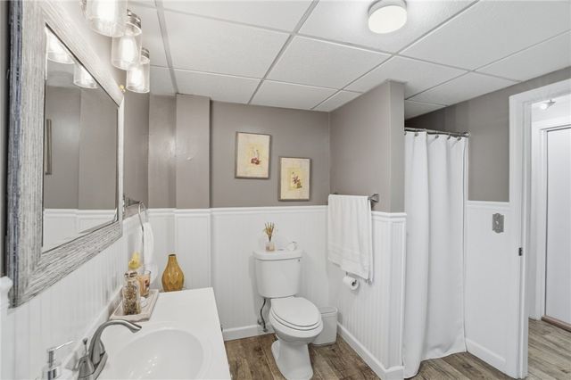 75 OAK DELL Circle, East Greenwich, RI 02818