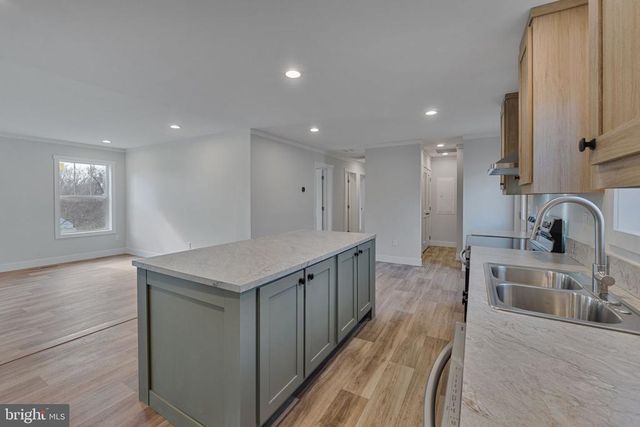 320 EAST ST, Gordonsville, VA 22942