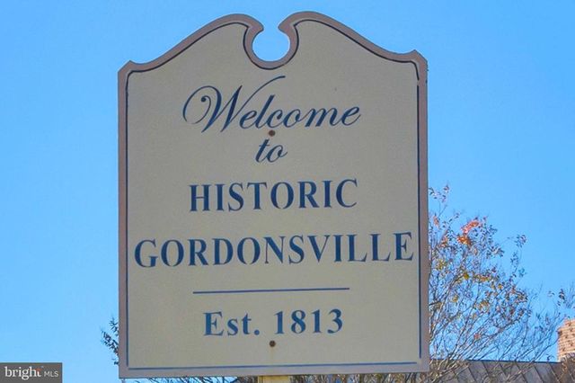 320 EAST ST, Gordonsville, VA 22942