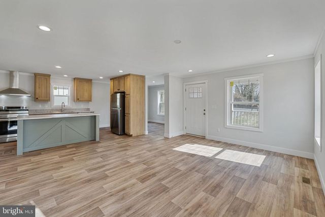 320 EAST ST, Gordonsville, VA 22942