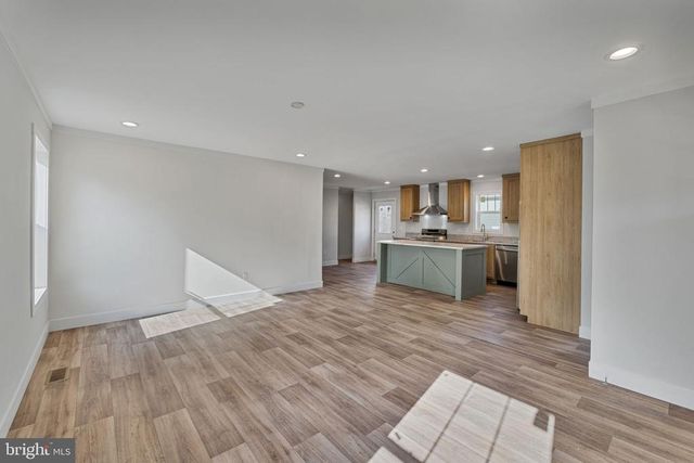 320 EAST ST, Gordonsville, VA 22942