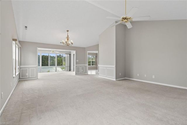 1602 Waters Edge LN, Suffolk, VA 23435