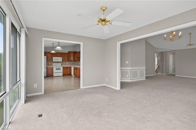 1602 Waters Edge LN, Suffolk, VA 23435