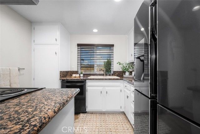 9692 Bloomfield, Cypress, CA 90630