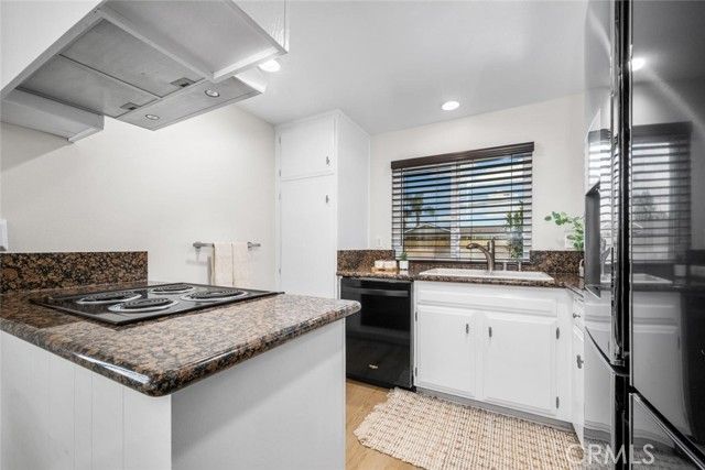 9692 Bloomfield, Cypress, CA 90630