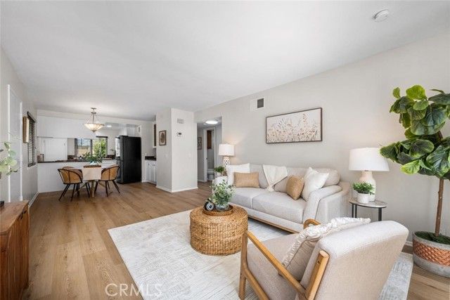 9692 Bloomfield, Cypress, CA 90630