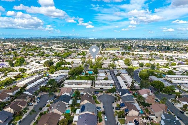 9692 Bloomfield, Cypress, CA 90630