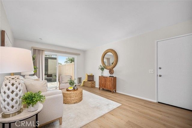 9692 Bloomfield, Cypress, CA 90630