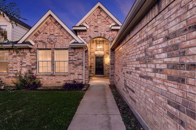 3505 Mustang Drive, Denton, TX 76210