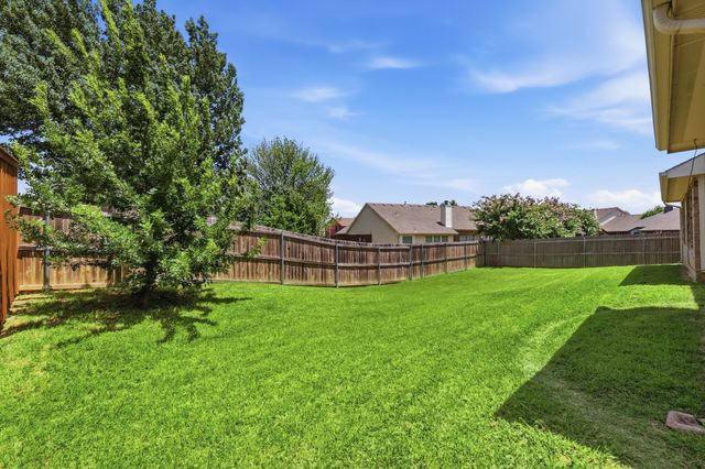 3505 Mustang Drive, Denton, TX 76210