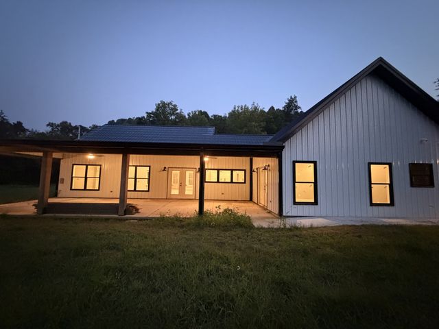 333 Possum Trott Rd, Shelbyville, TN 37160