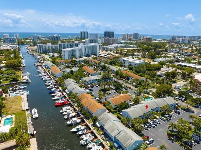 2683 NE 15th St, Pompano Beach, FL 33062