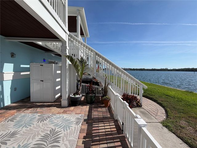 5001 STARFISH DRIVE SE B, St Petersburg, FL 33705