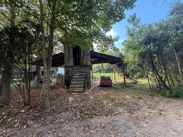 41 Terrys Chapel Rd., Foxworth, MS 39483