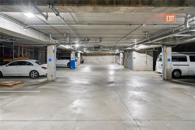 118 Water Street 125, Des Moines, IA 50309