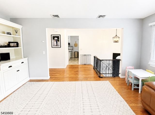 522 Dinah Rd, Roxbury Twp., NJ 07850