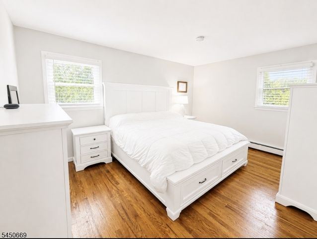 522 Dinah Rd, Roxbury Twp., NJ 07850