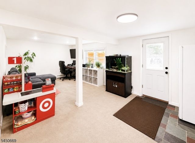 522 Dinah Rd, Roxbury Twp., NJ 07850