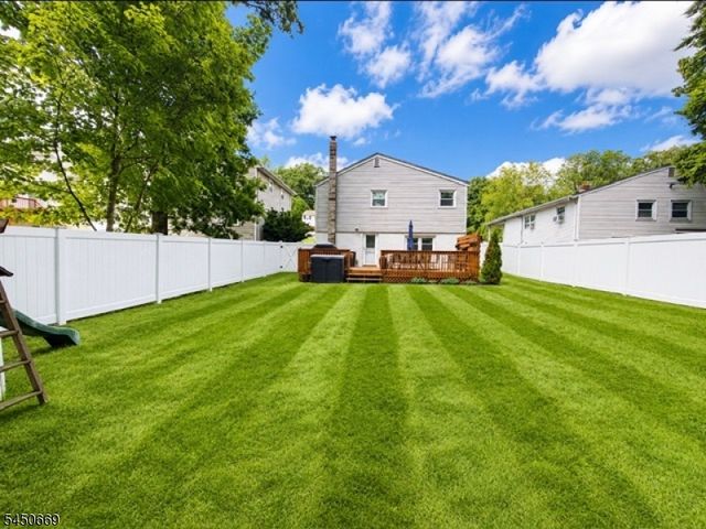 522 Dinah Rd, Roxbury Twp., NJ 07850