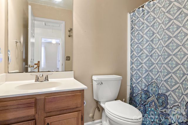 11413 Hunters Landing Drive, Charlotte, NC 28273