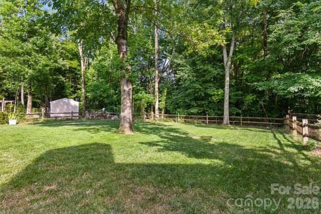 11413 Hunters Landing Drive, Charlotte, NC 28273