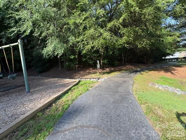 11413 Hunters Landing Drive, Charlotte, NC 28273