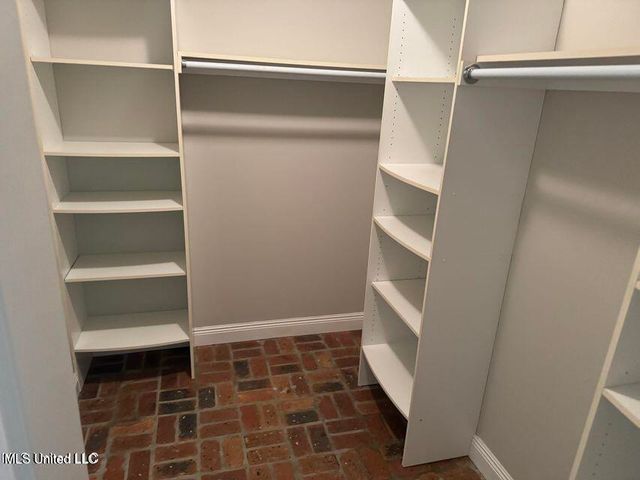 2556 Marcia Court, 202, Biloxi, MS 39531