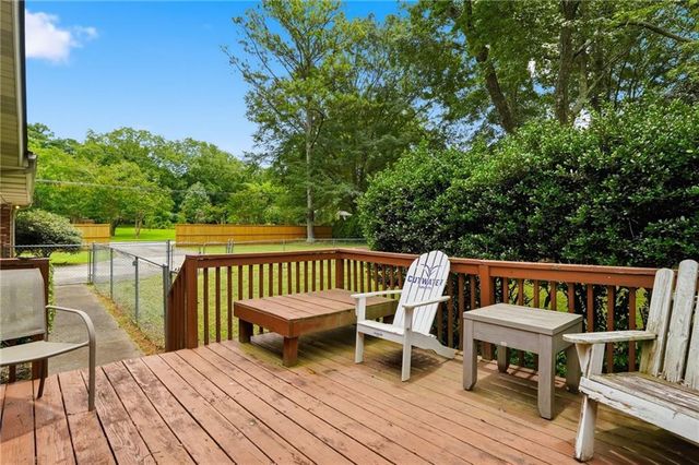 1808 Sandy Plains Road, Marietta, GA 30066