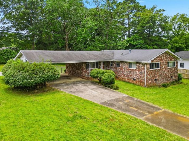 1808 Sandy Plains Road, Marietta, GA 30066