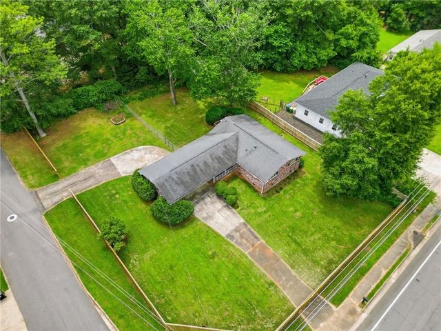 1808 Sandy Plains Road, Marietta, GA 30066