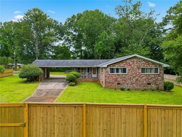 1808 Sandy Plains Road, Marietta, GA 30066