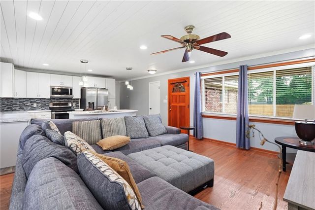 1808 Sandy Plains Road, Marietta, GA 30066