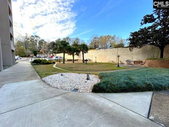 1825 Saint Julian Place 12-I, Columbia, SC 29204