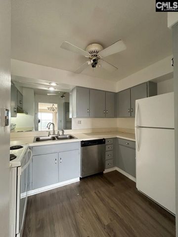 1825 Saint Julian Place 12-I, Columbia, SC 29204