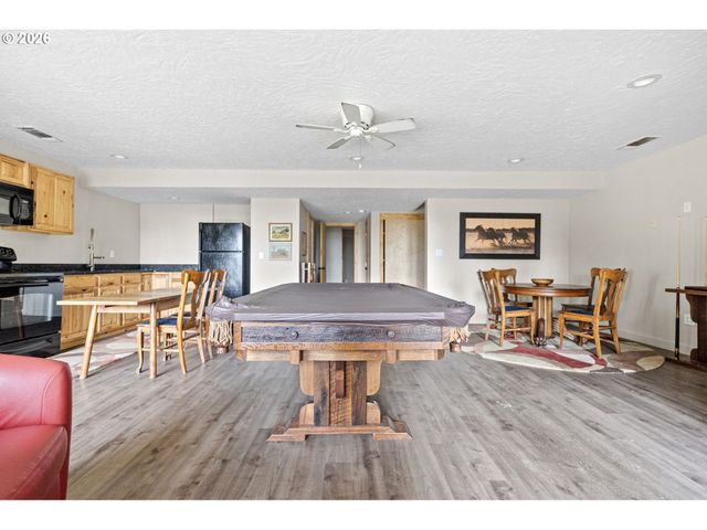4 DOUG JOHNSON Ln, Port Orford, OR 97465