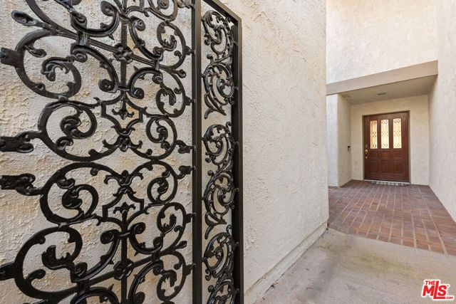 106 Cresta Verde Drive, Palos Verdes/peninsula, CA 90274