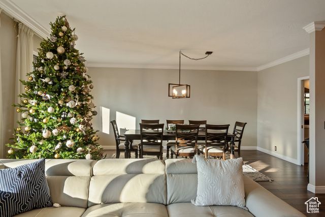 819 N JUNIPERPOINT DR, Salt Lake City, UT 84103