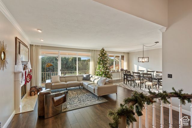 819 N JUNIPERPOINT DR, Salt Lake City, UT 84103