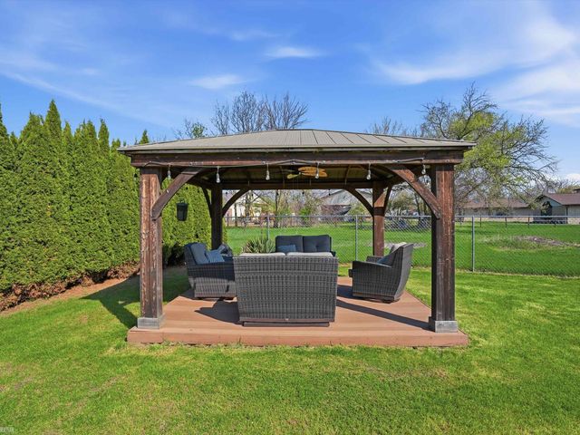 59441 Romeo Plank Road, Ray Twp, MI 48096