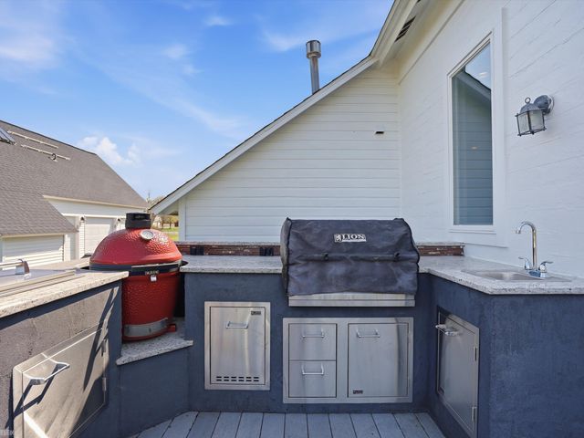 59441 Romeo Plank Road, Ray Twp, MI 48096