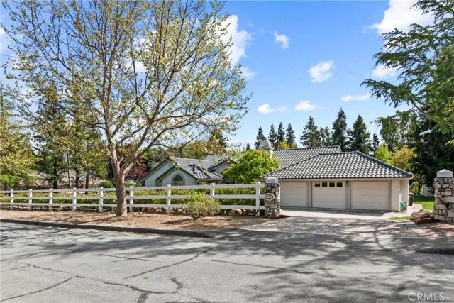 1609 Tanager Court, Templeton, CA 93465
