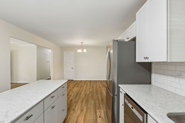 3005 Sheddan Dr, Columbia, TN 38401