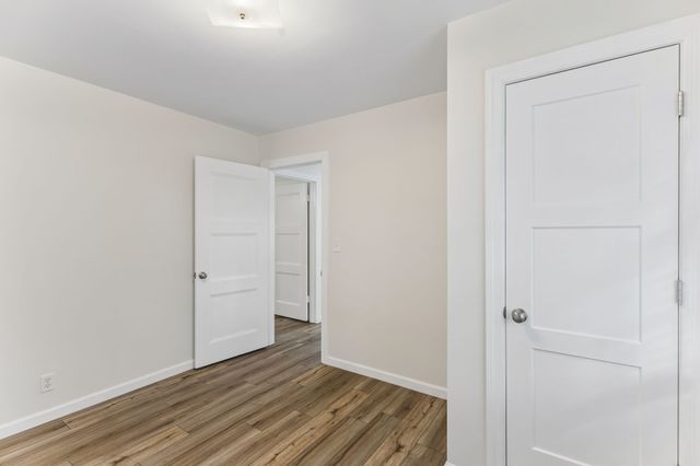 3005 Sheddan Dr, Columbia, TN 38401