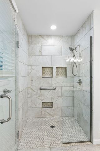 3005 Sheddan Dr, Columbia, TN 38401