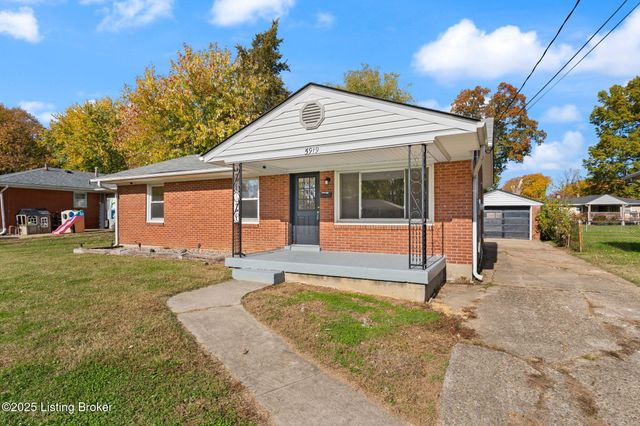 5919 Middlerose Cir, Louisville, KY 40272