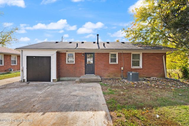 5919 Middlerose Cir, Louisville, KY 40272