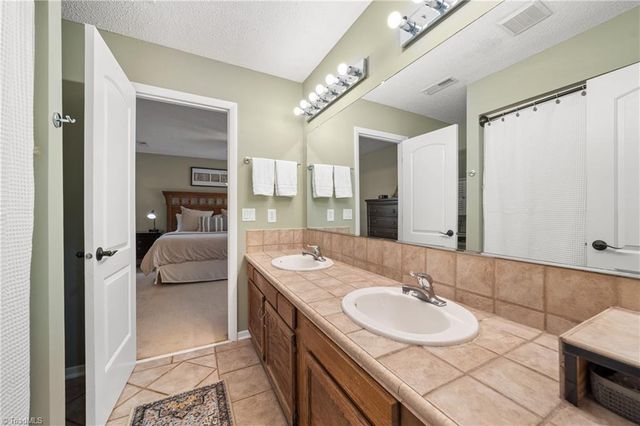 813 Horncastle Road, Winston-salem, NC 27104